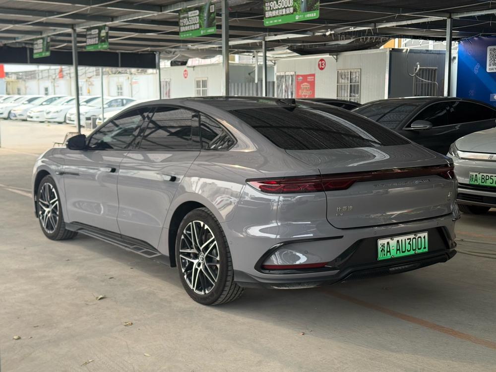 BYD Han 2025 car image #3