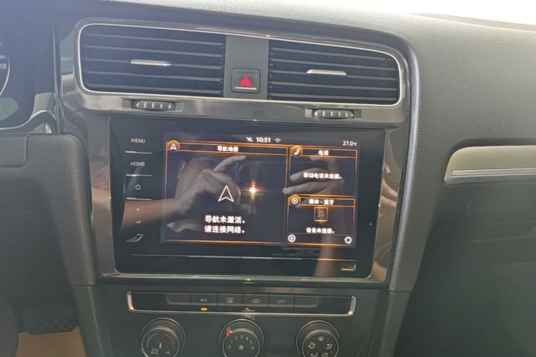 Volkswagen Golf 2019 car image #23