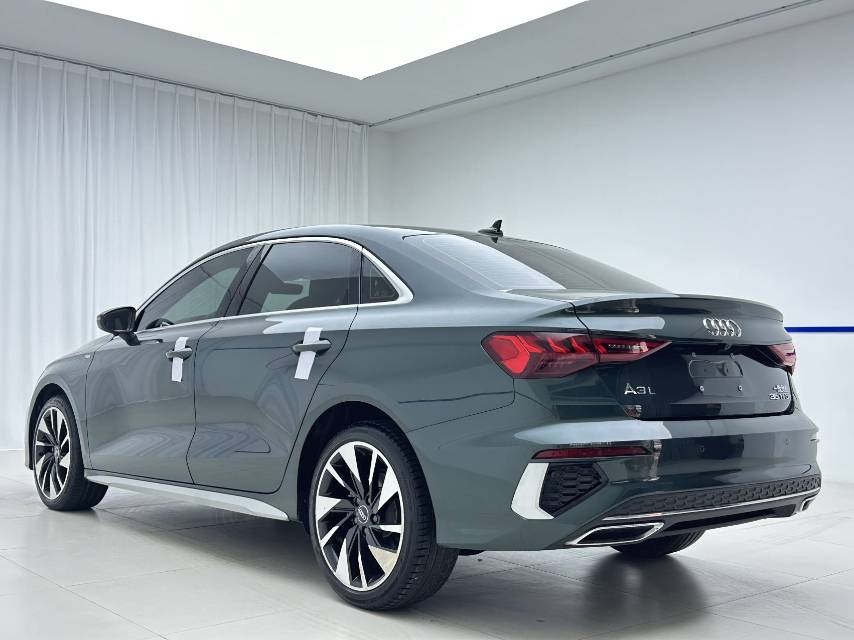 Audi A3 2023 car image #4
