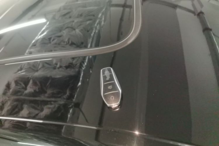 BYD Han 2023 car image #9