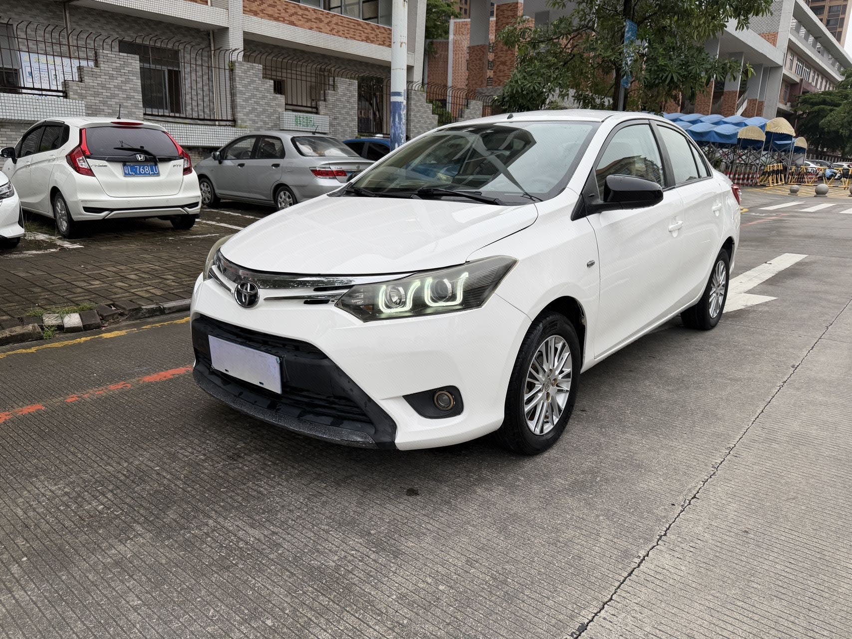 Toyota Vios 2015 Toyota Vios 2015 car image