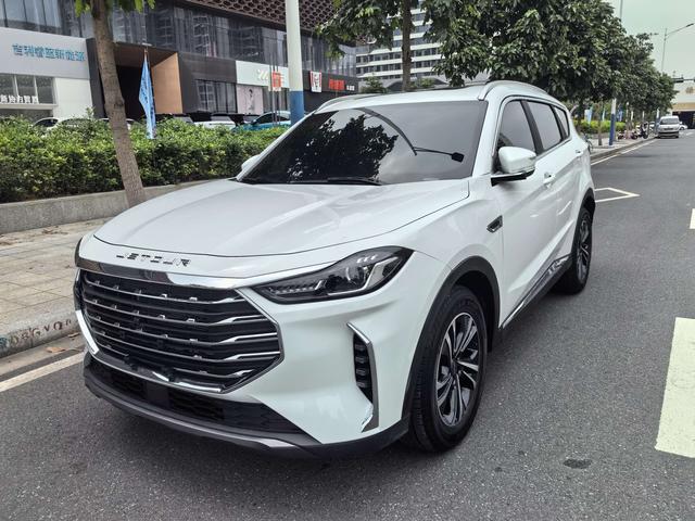 Jetour X70 PLUS 2022 car image #13