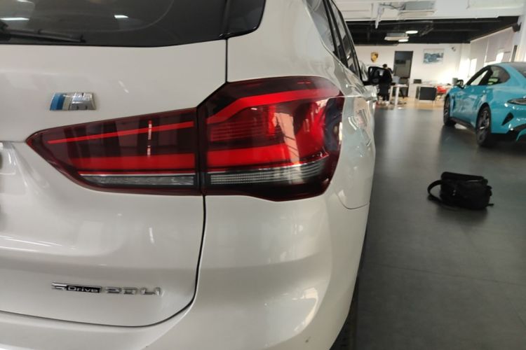 BMW X1 2022 #8 BMW X1 2022 car image #8