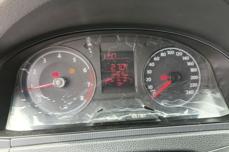 Volkswagen Santana 2021 car image #12