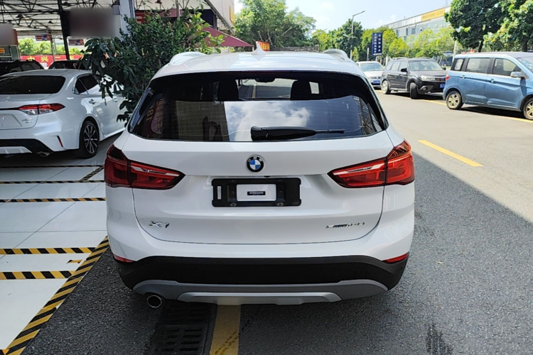 BMW X1 2018 #6 BMW X1 2018 car image #6
