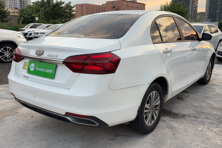 GEELY Emgrand 2018 #5 GEELY Emgrand 2018 car image #5