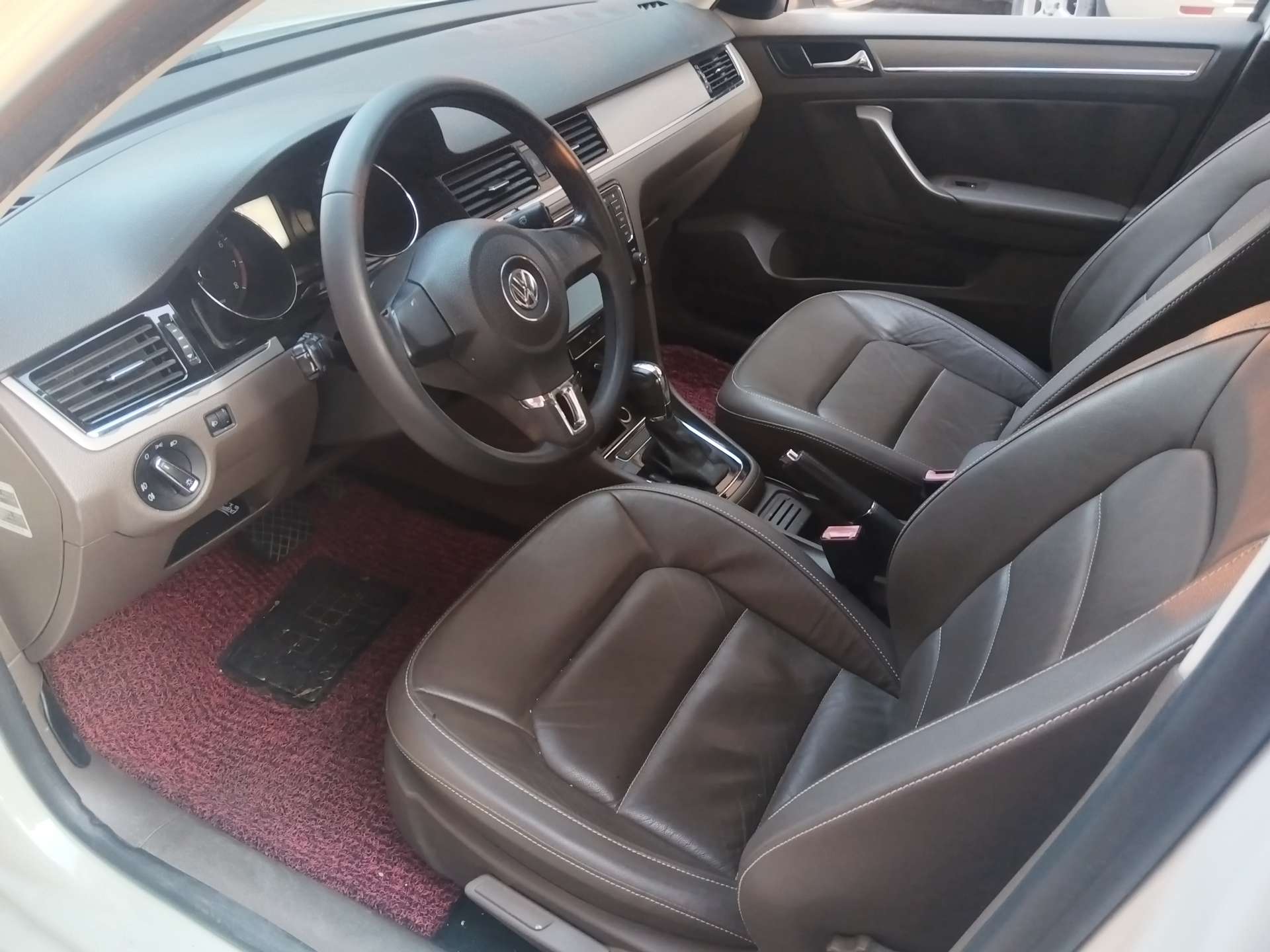 Volkswagen Bora 2013 imagem de carro #4