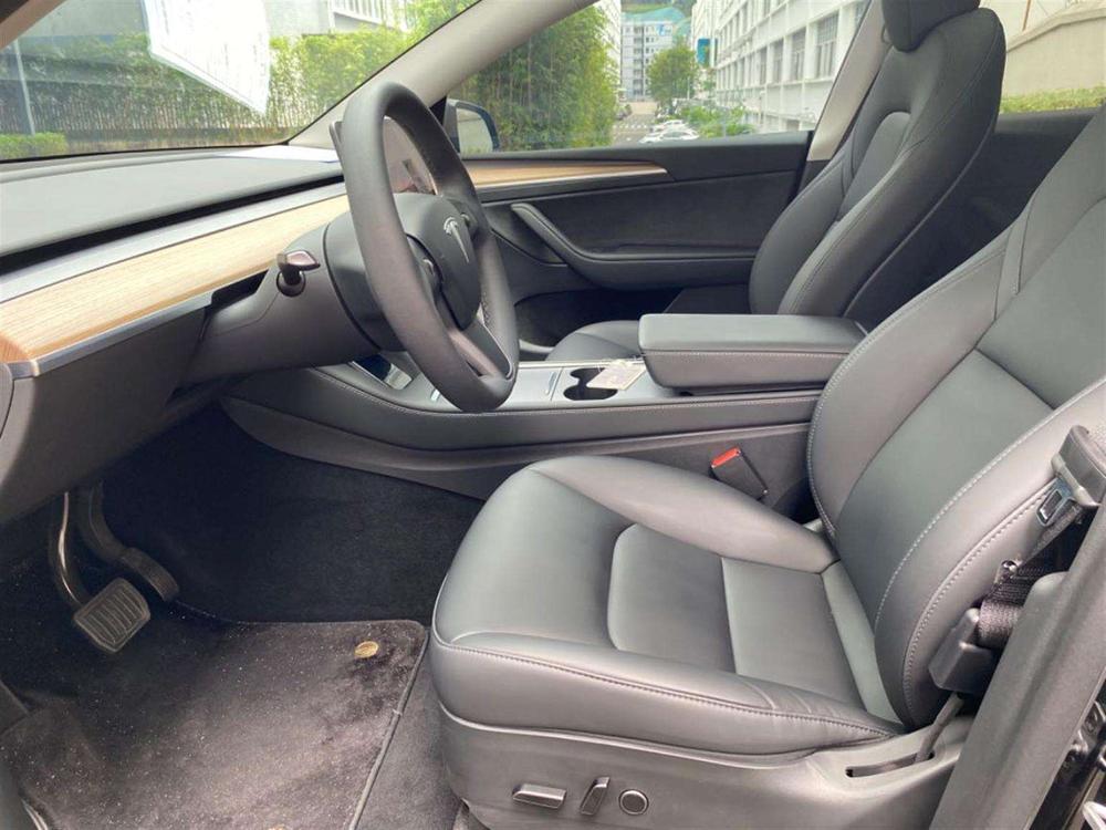 Tesla Model Y 2022 #13 Tesla Model Y 2022 car image #13