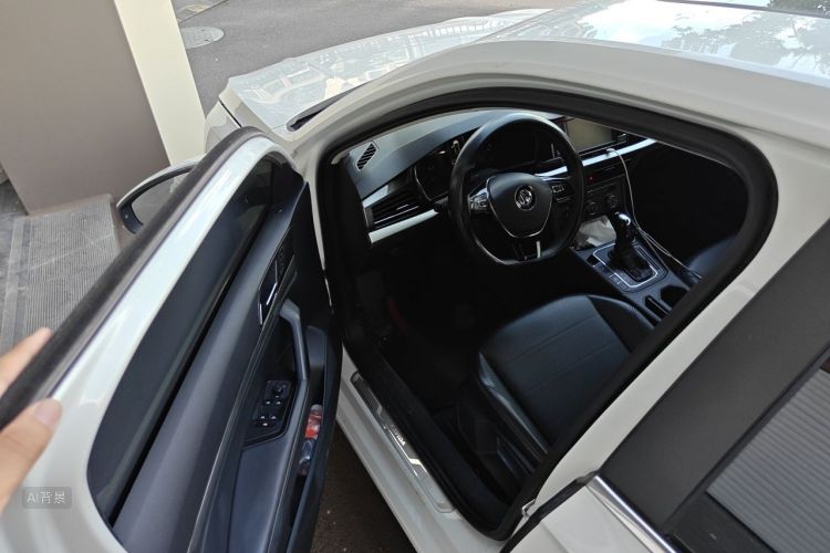 Volkswagen Lavida 2019 car image #18