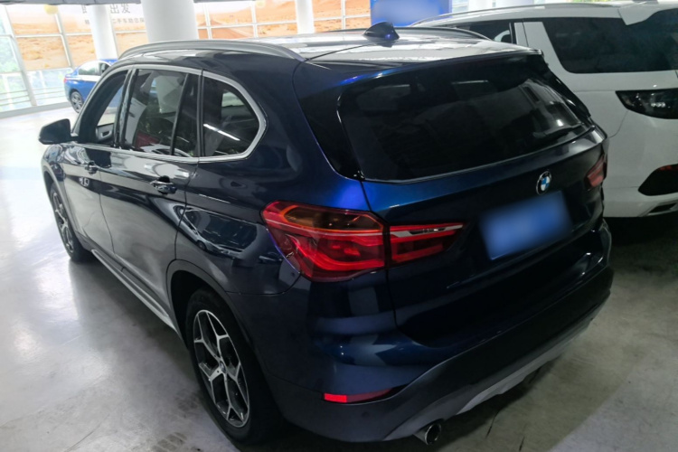 BMW X1 2018 #5 BMW X1 2018 car image #5
