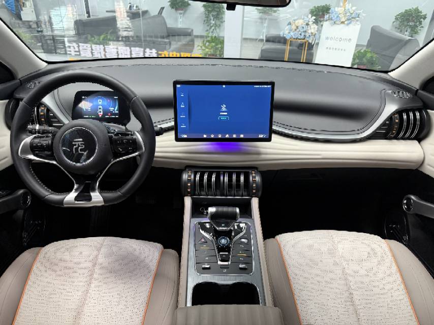 BYD Yuan Plus 2022 #3 BYD Yuan Plus 2022 изображение автомобиля #3