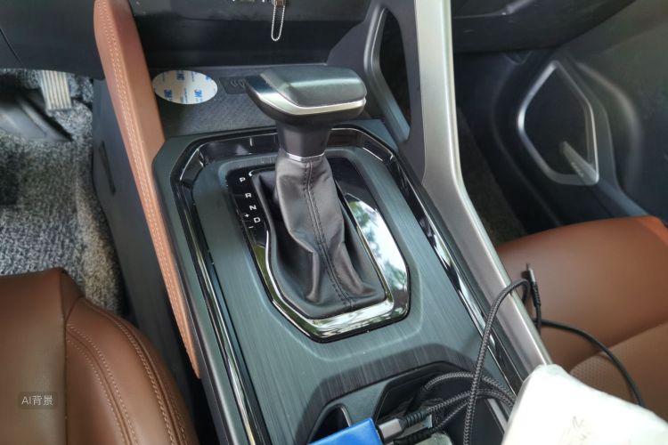 GEELY Vision X6 2021 immagine di auto #16
