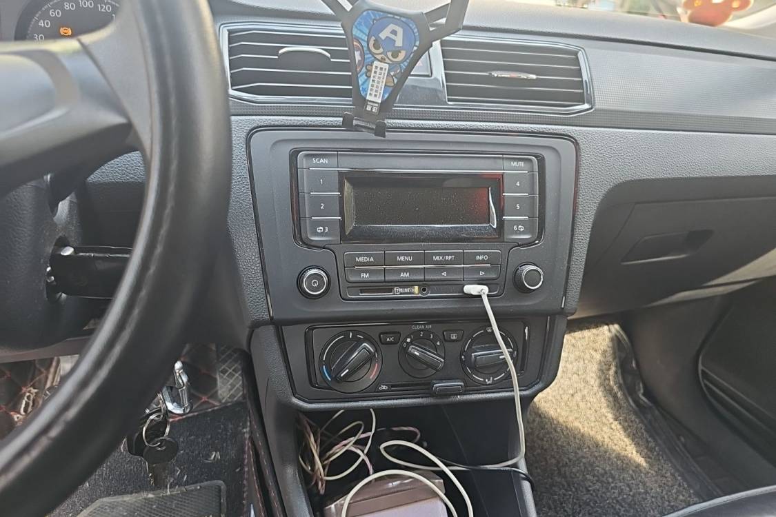 Volkswagen Santana 2017 #28 Volkswagen Santana 2017 car image #28