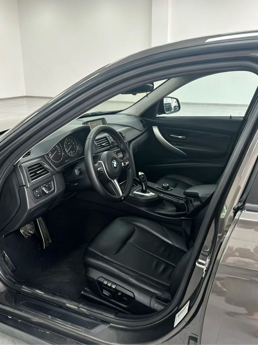 BMW 3 Series (Imported) 2013 #6 BMW 3 Series (Imported) 2013 car image #6