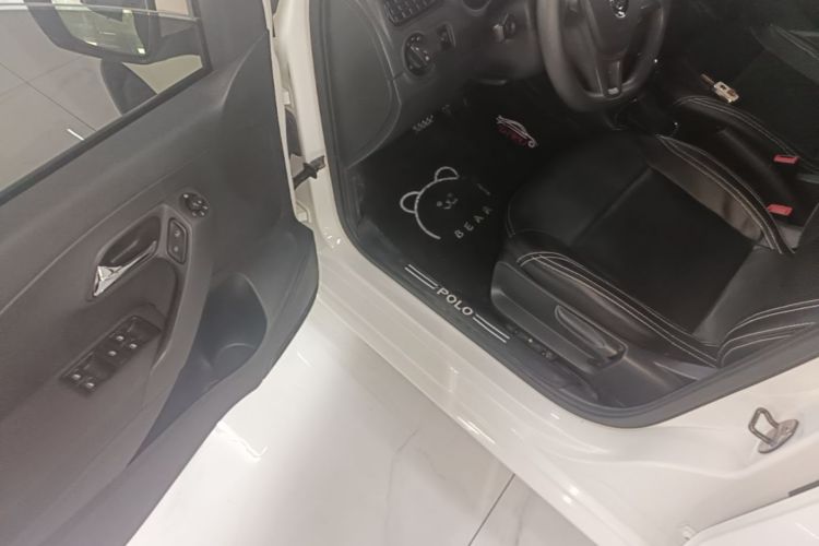 Volkswagen Polo 2018 #16 Volkswagen Polo 2018 car image #16