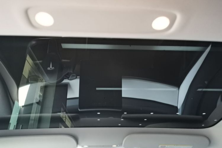 Tesla Model 3 2021 #18 Tesla Model 3 2021 car image #18