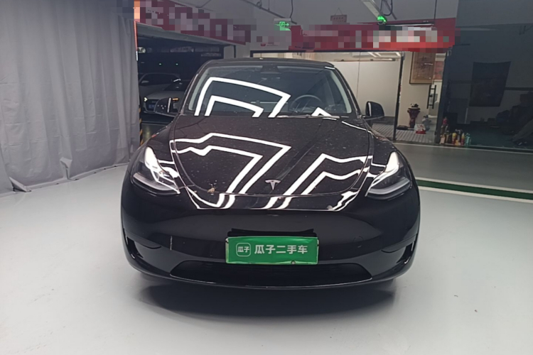 Tesla Model Y 2022 #3 Tesla Model Y 2022 car image #3