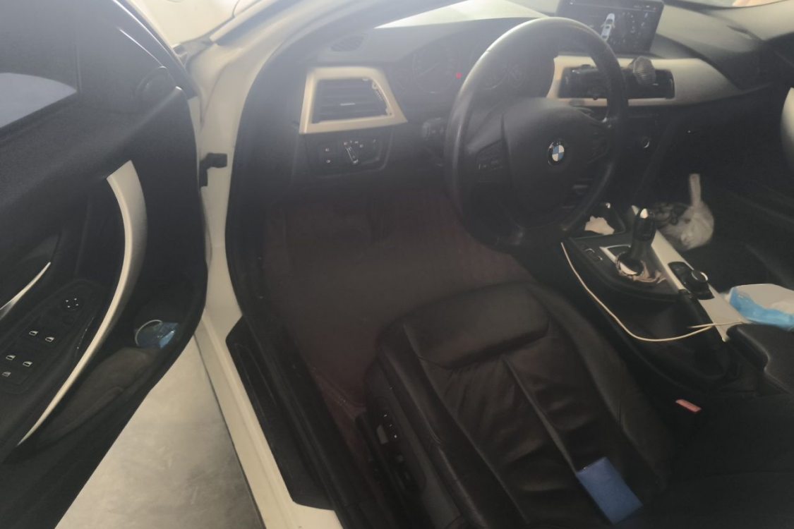 BMW 3 Series 2013 #23 BMW 3 Series 2013 car image #23