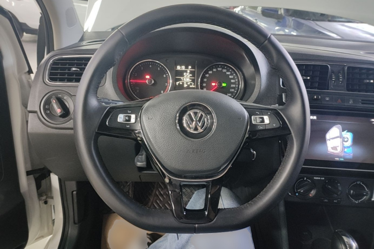 Volkswagen Polo 2019 #11 Volkswagen Polo 2019 car image #11