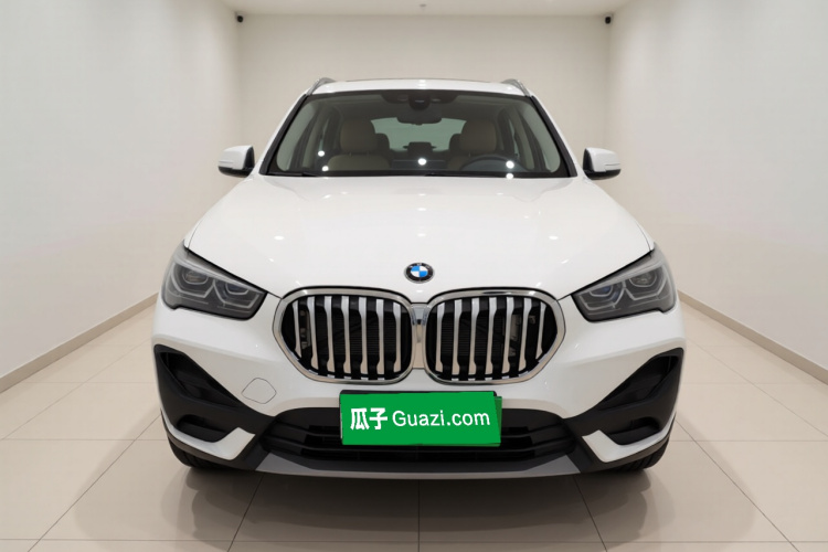 BMW X1 2021 car image #3