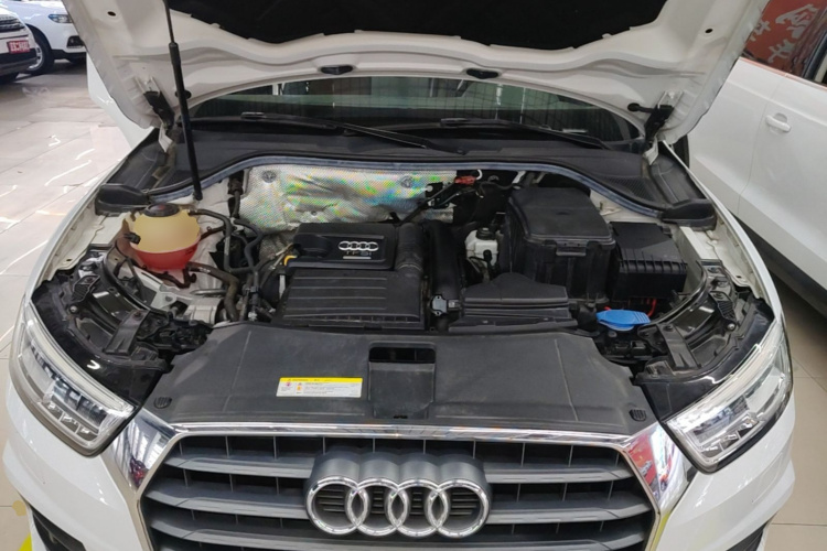 Audi Q3 2018 #22 Audi Q3 2018 car image #22