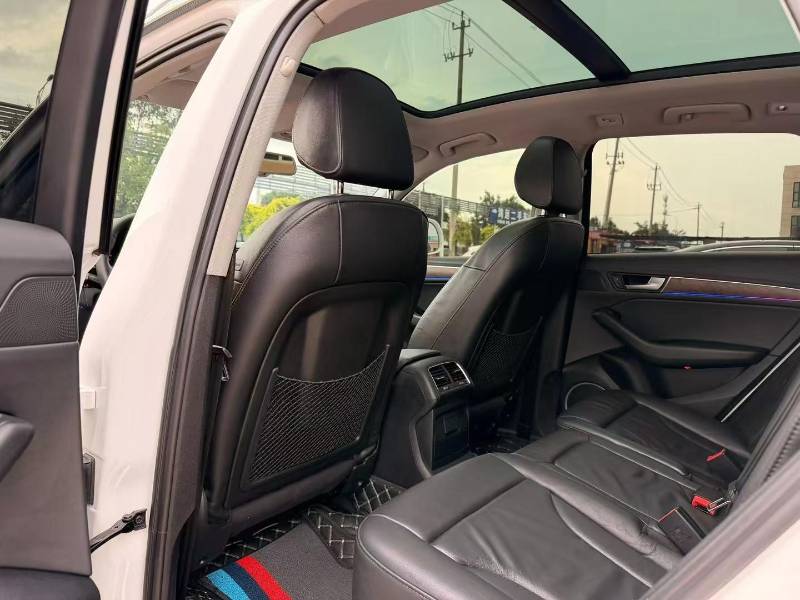 Audi Q3 (Imported) 2015 #4 Audi Q3 (Imported) 2015 car image #4