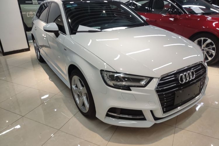 Audi A3 2019 #4 Audi A3 2019 car image #4