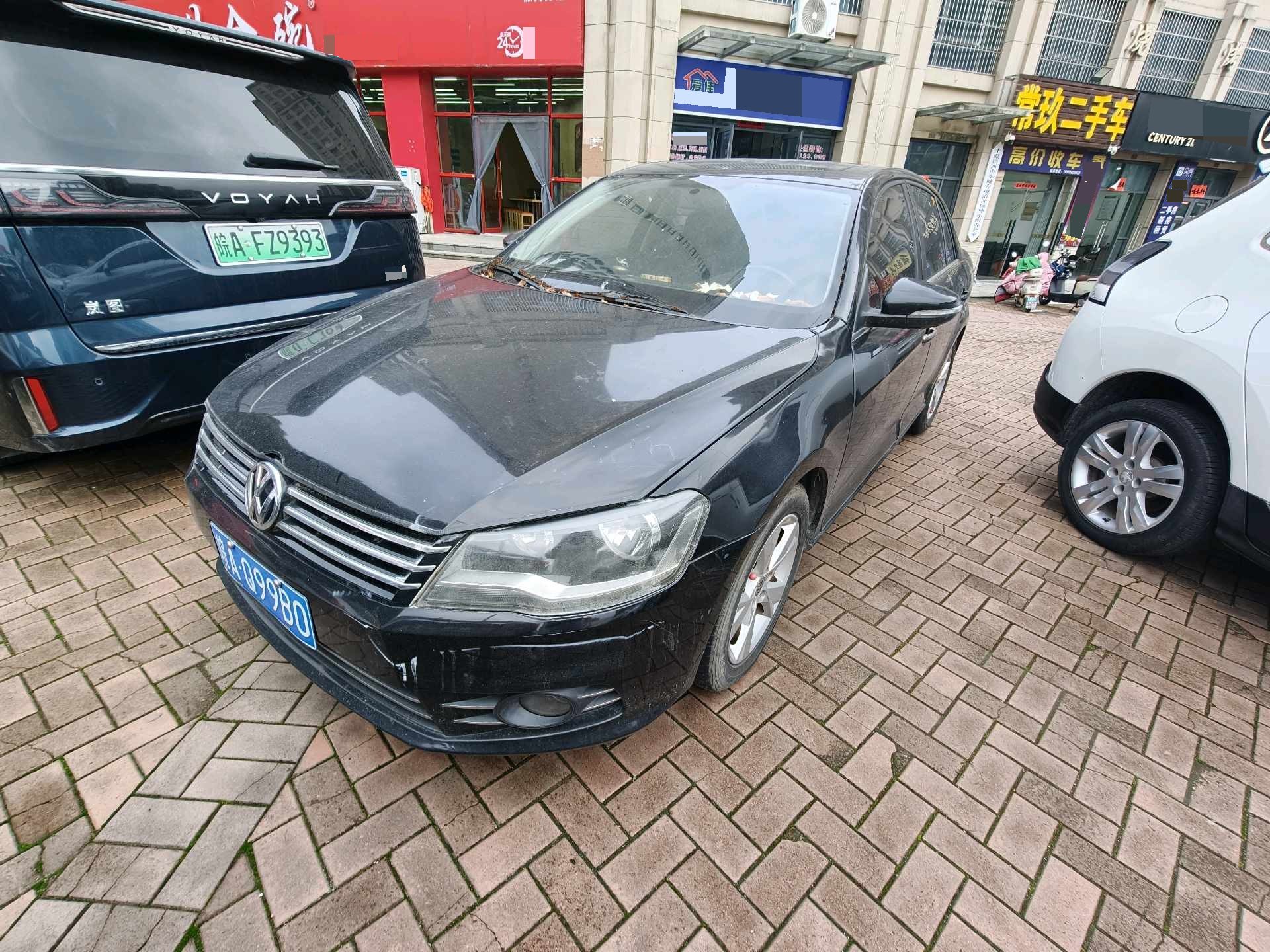 Volkswagen Bora 2014 car image 