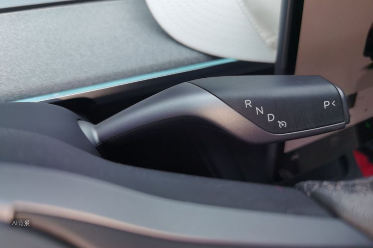 Tesla Model Y 2024 #16 Tesla Model Y 2024 car image #16