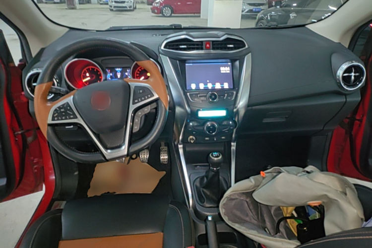 BYD Yuan 2016 car image #10