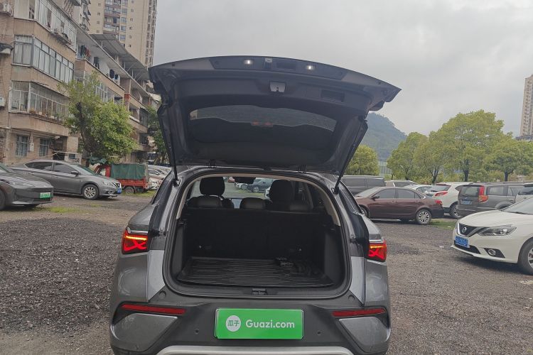 BYD Yuan Plus 2025 immagine di auto #19