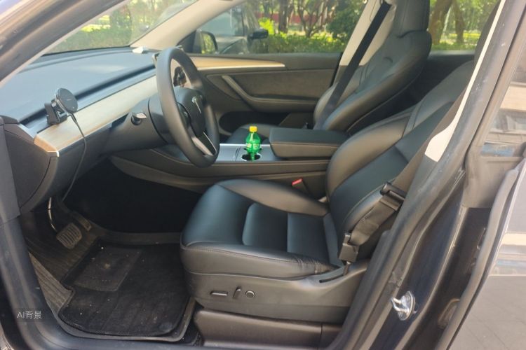 Tesla Model Y 2022 #17 Tesla Model Y 2022 car image #17