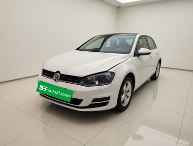 Volkswagen Golf 2016 car image 