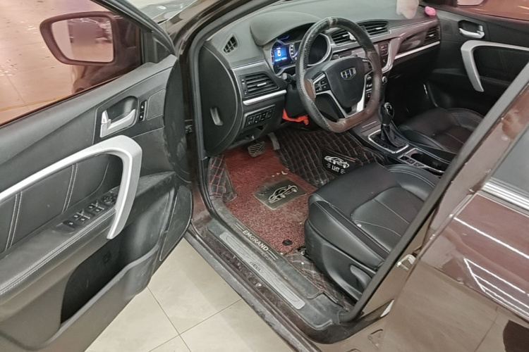 GEELY Emgrand 2017 car image #18