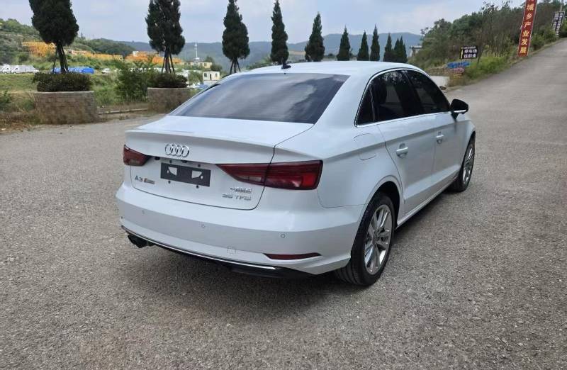Audi A3 2019 #4 Audi A3 2019 car image #4
