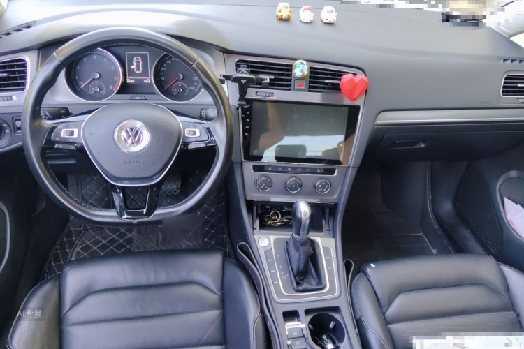 Volkswagen Golf 2016 car image #11