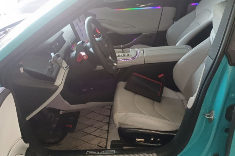 MI SU7 2024 car image #15