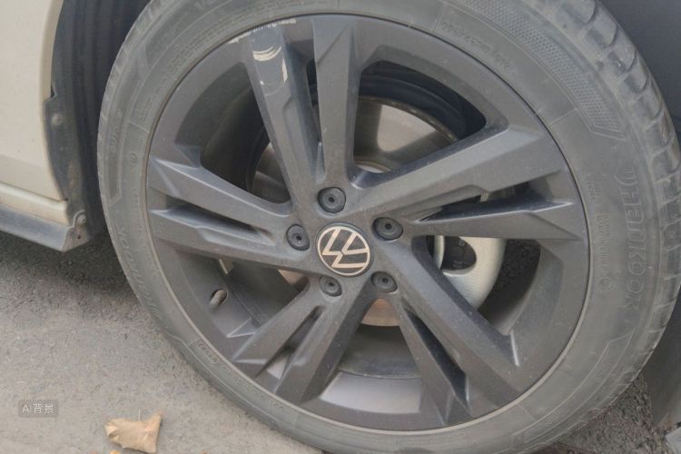 Volkswagen Golf 2022 car image #9