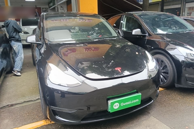 Tesla Model Y 2021 #6 Tesla Model Y 2021 immagine di auto #6