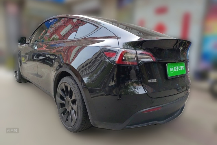 Tesla Model Y 2023 #5 Tesla Model Y 2023 car image #5