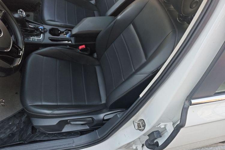 Volkswagen Lavida 2021 #15 Volkswagen Lavida 2021 car image #15