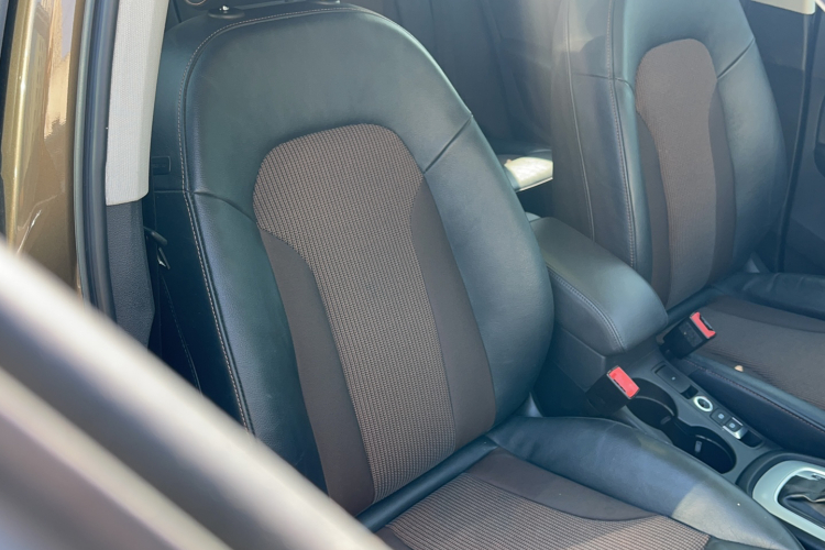 Audi Q3 2019 #22 Audi Q3 2019 car image #22