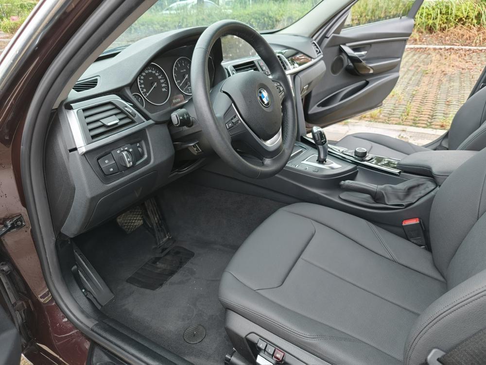 BMW 3 Series 2017 #14 BMW 3 Series 2017 car image #14