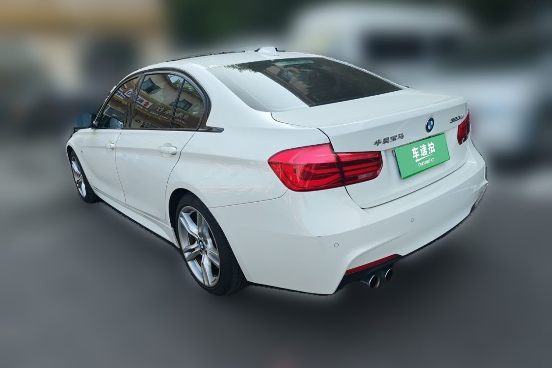 BMW 3 Series 2019 car image #3