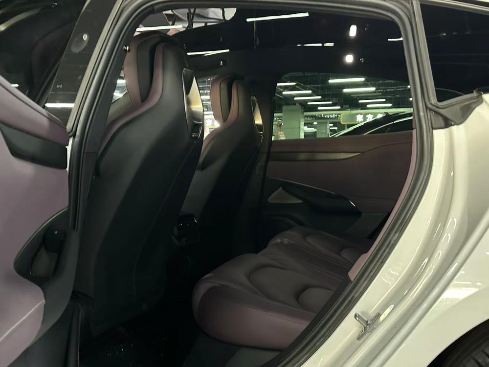 2025 #14 2025 immagine di auto #14