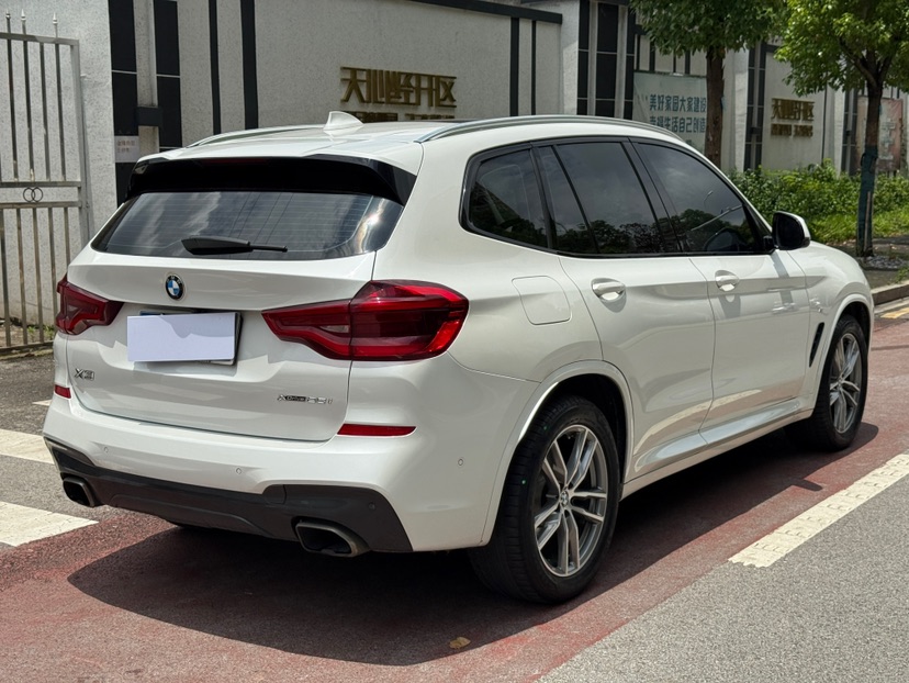 BMW X3 2018 #4 BMW X3 2018 car image #4