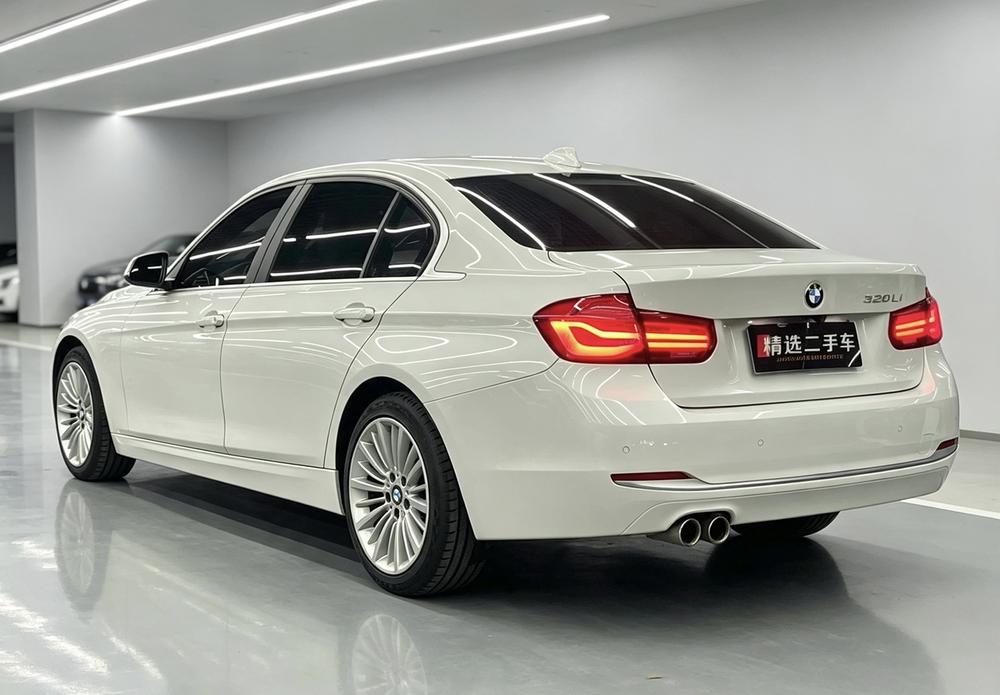 BMW 3 Series 2018 #4 BMW 3 Series 2018 car image #4