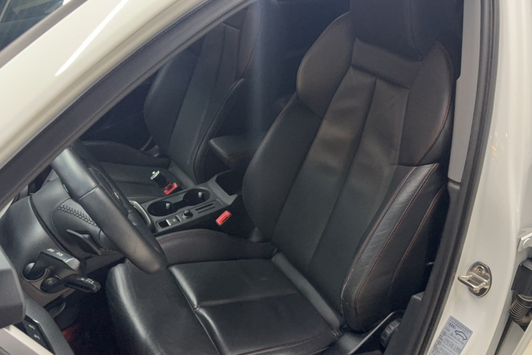 Audi A3 2021 #21 Audi A3 2021 صورة سيارة #21