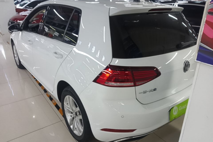 Volkswagen Golf 2019 #7 Volkswagen Golf 2019 car image #7