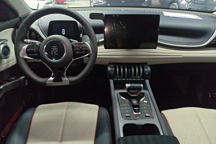 BYD Yuan Plus 2023 #10 BYD Yuan Plus 2023 صورة سيارة #10